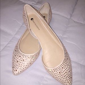 Size 11 women’s, light rose colored gemstone flats